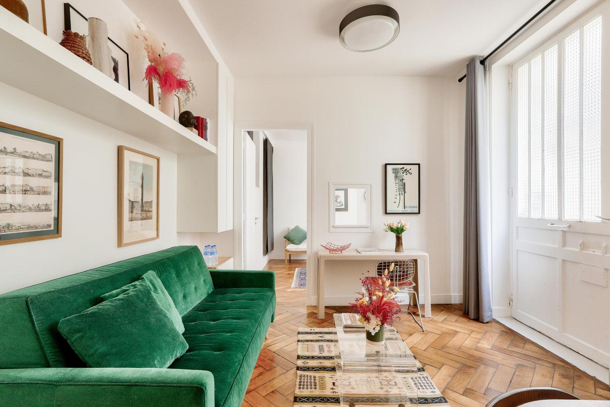 Bright Apartment In The 10Arr. - 4 People Париж Екстериор снимка